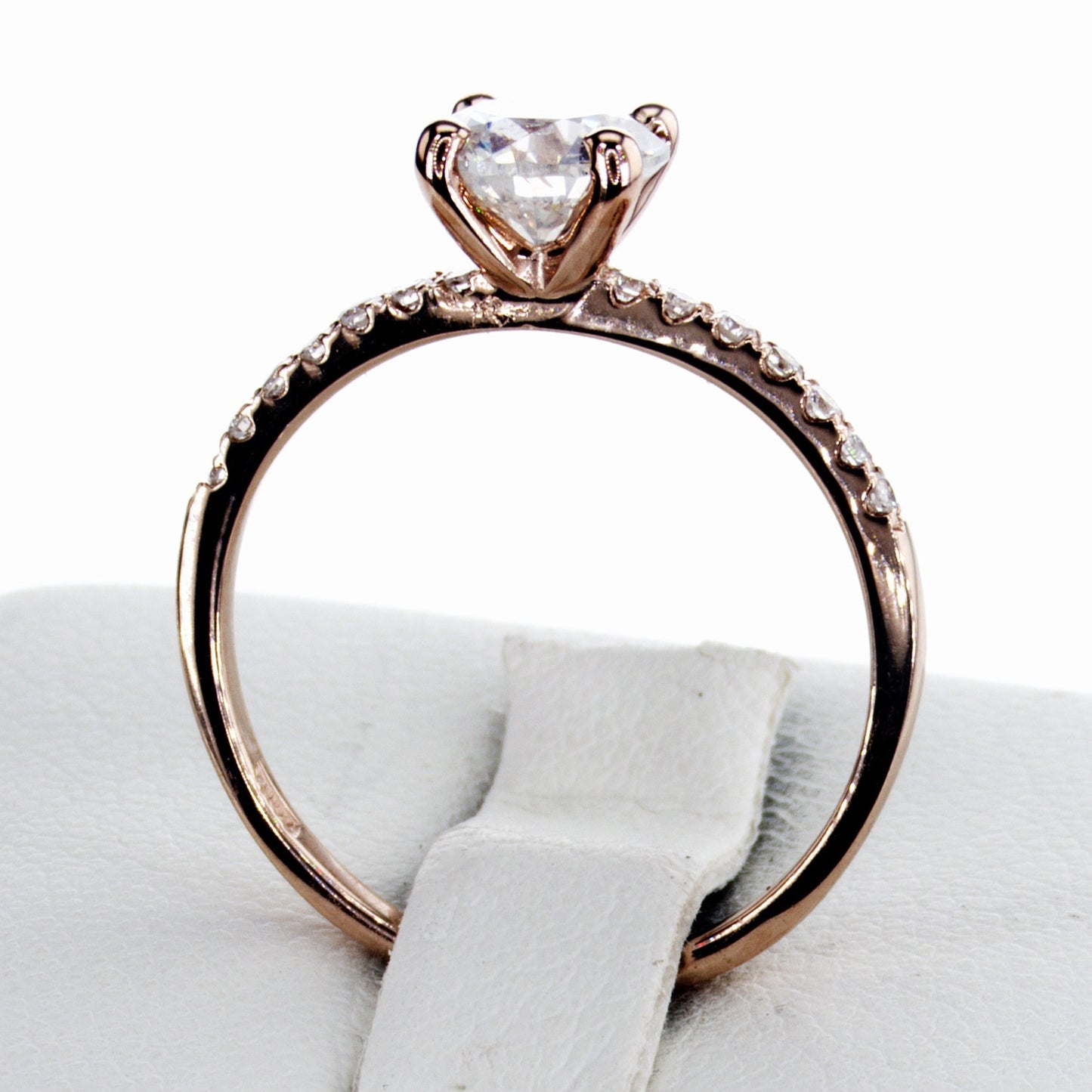 14 kt gouden ring met 1.17 ct natuurlijke echte gecertificeerde diamanten