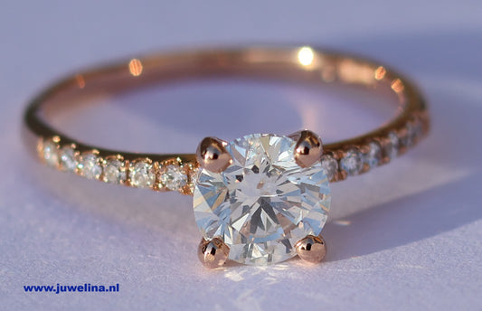 14 kt gouden ring met 1.17 ct natuurlijke echte gecertificeerde diamanten
