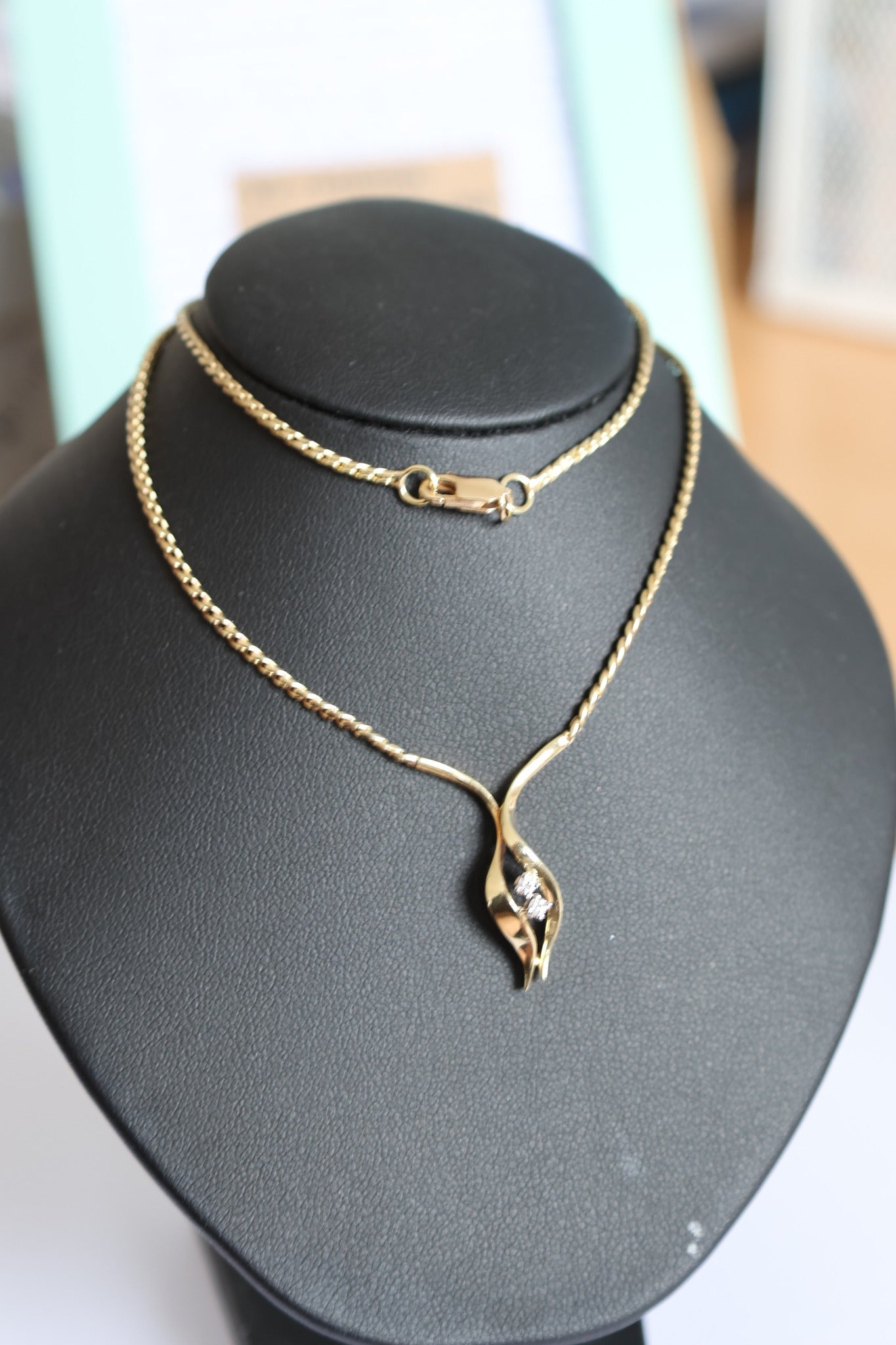14 kt gouden collier met diamanten 10,5 gram